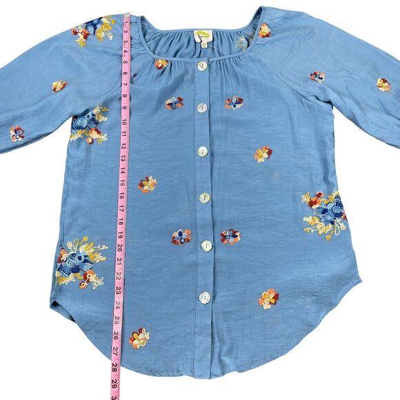 Fig & Flower Women's Top Medium Blue Floral 3/4 Sleeve Embroidered Button Front - Picture 9 of 11